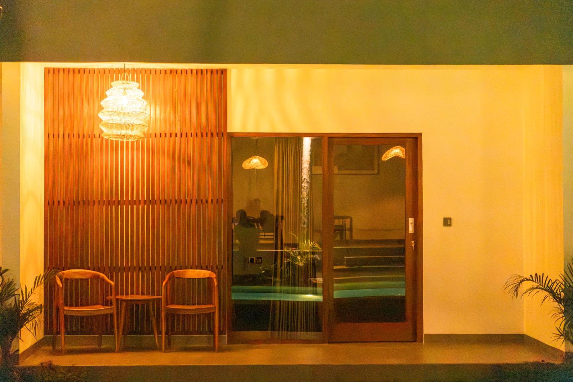 Tropical Almond Hotel Uluwatu