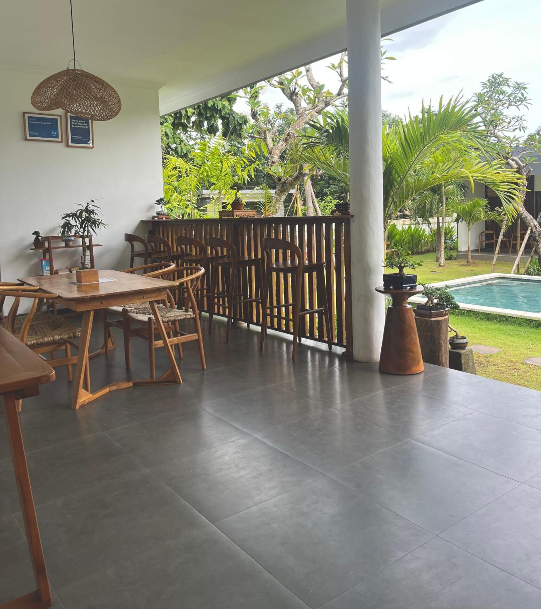 Tropical Almond Hotel 3*